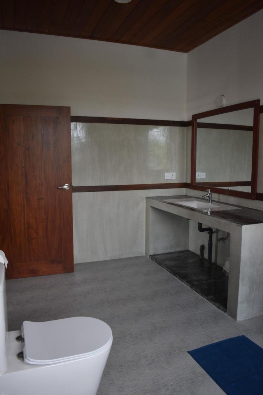 Hotel Ocean View Cottage Hikkaduwa Bagian luar foto