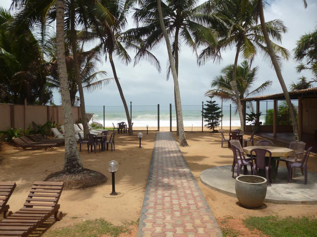 Hotel Ocean View Cottage Hikkaduwa Bagian luar foto